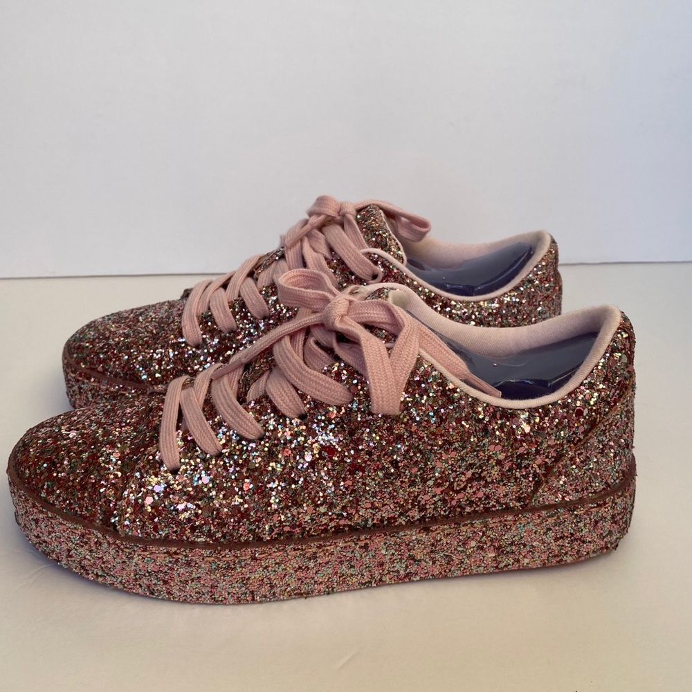Women’s Aldo Sneakers Size 6.5.